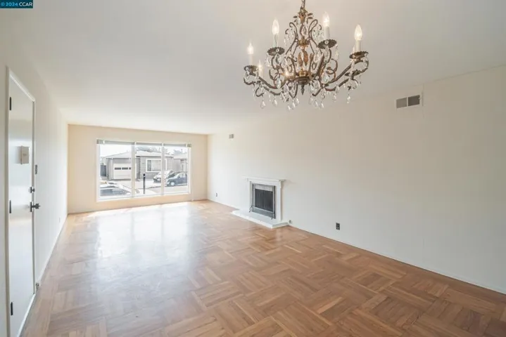 548 Skyline Dr, Daly City, California 94015