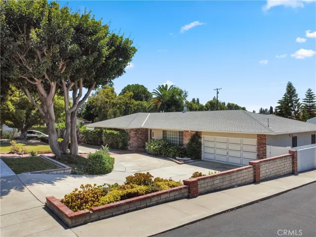 1850 N Shaffer Street, Orange, California 92865