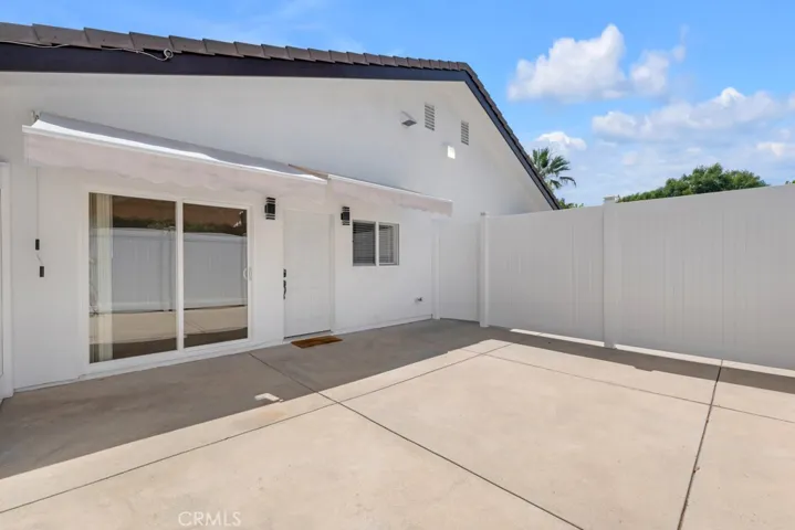 19104 Blackhawk Street, Porter Ranch, California 91326