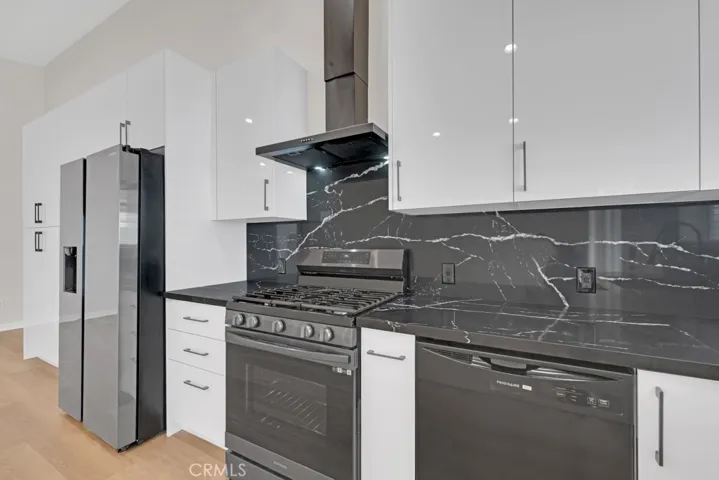 19104 Blackhawk Street, Porter Ranch, California 91326