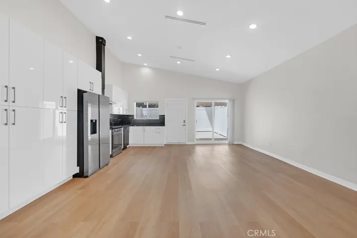 19104 Blackhawk Street, Porter Ranch, California 91326