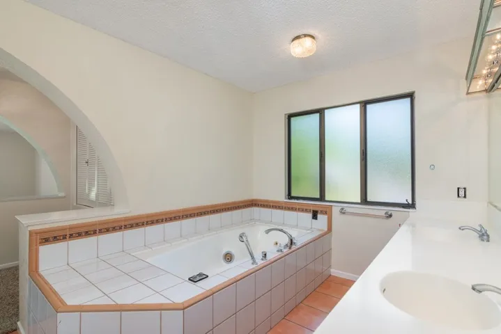 4238 Rancho Camino Norte, Fallbrook, California 92028