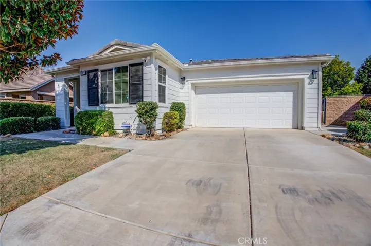 5904 Bogota Place, Bakersfield, California 93306
