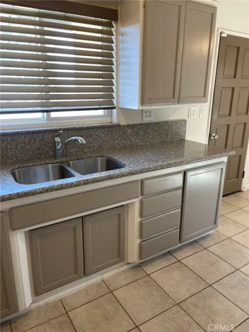 14120 Maricopa Road, Victorville, California 92392