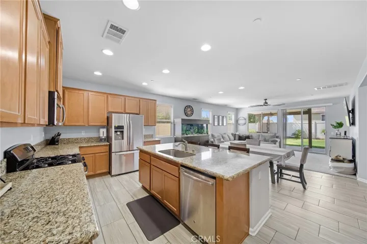 35208 Tulsi Court, Lake Elsinore, California 92532