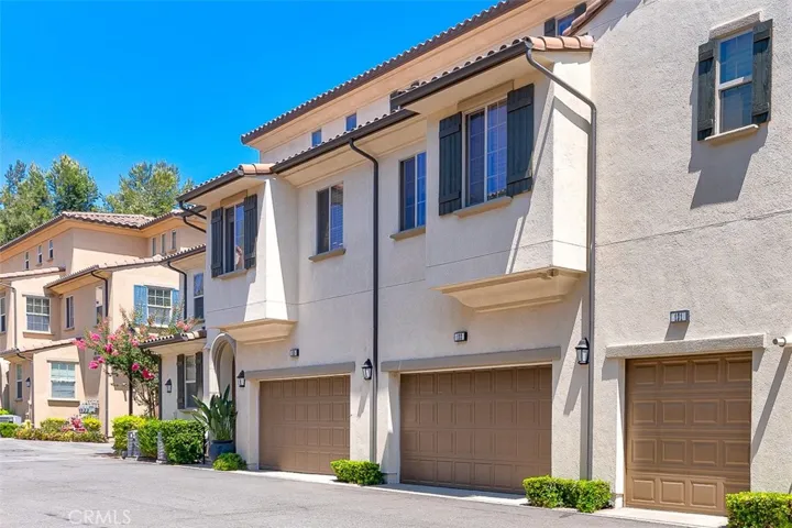 135 Silverado, Irvine, California 92618