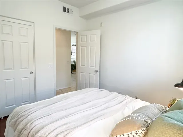 135 Silverado, Irvine, California 92618