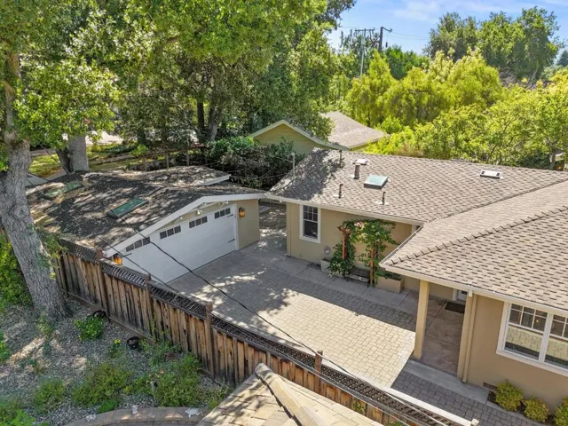 20275 La Paloma Avenue, Saratoga, California 95070