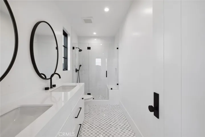 1227 Berkshire Lane, Newport Beach, California 92660