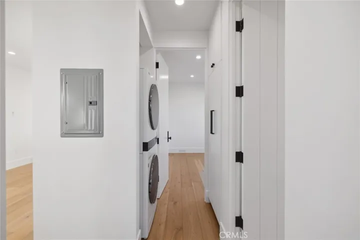 1227 Berkshire Lane, Newport Beach, California 92660
