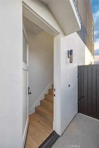 1227 Berkshire Lane, Newport Beach, California 92660