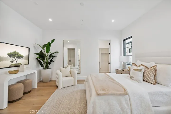 1227 Berkshire Lane, Newport Beach, California 92660