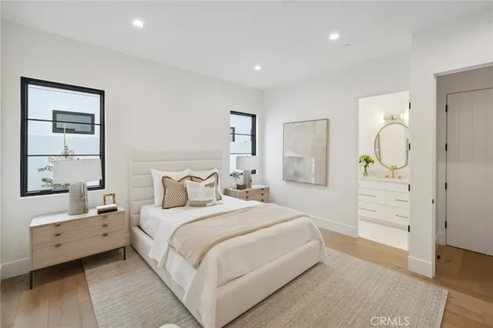 1227 Berkshire Lane, Newport Beach, California 92660