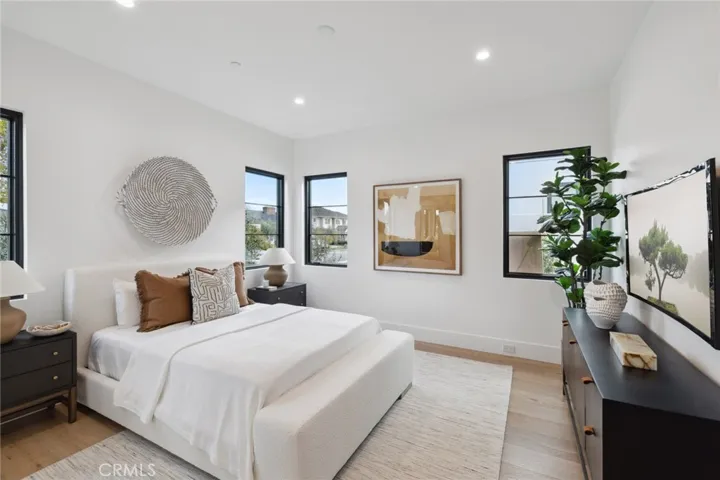1227 Berkshire Lane, Newport Beach, California 92660