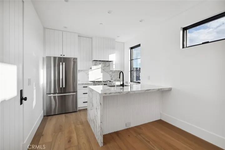 1227 Berkshire Lane, Newport Beach, California 92660