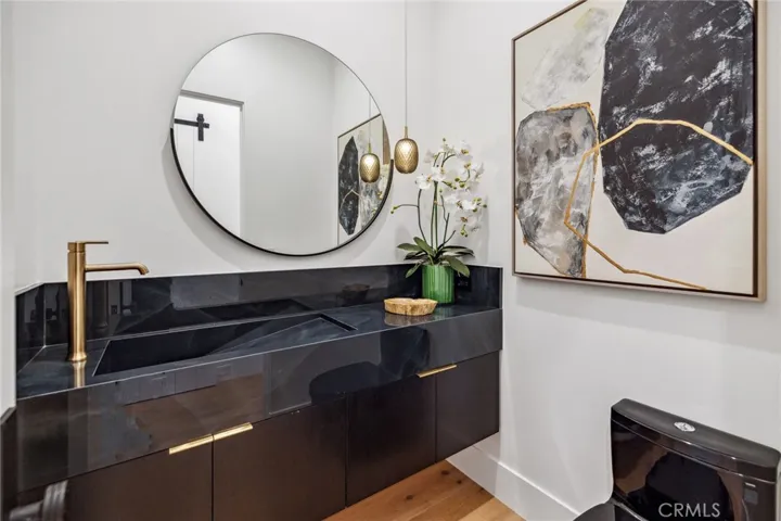 1227 Berkshire Lane, Newport Beach, California 92660