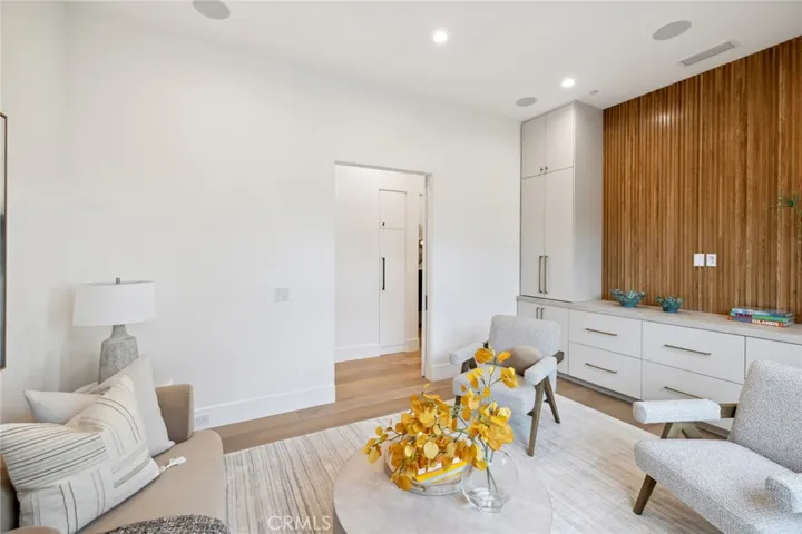 1227 Berkshire Lane, Newport Beach, California 92660