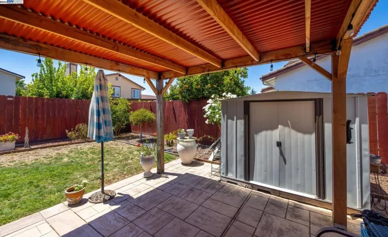 207 Elderberry Ct, Hercules, California 94547