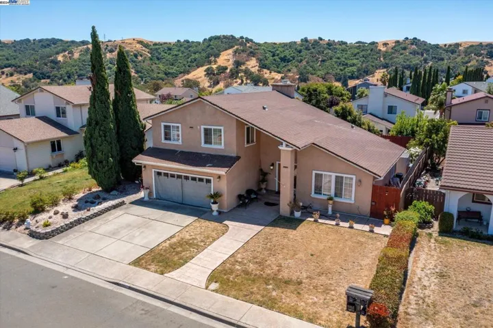 207 Elderberry Ct, Hercules, California 94547