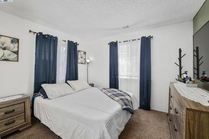 207 Elderberry Ct, Hercules, California 94547