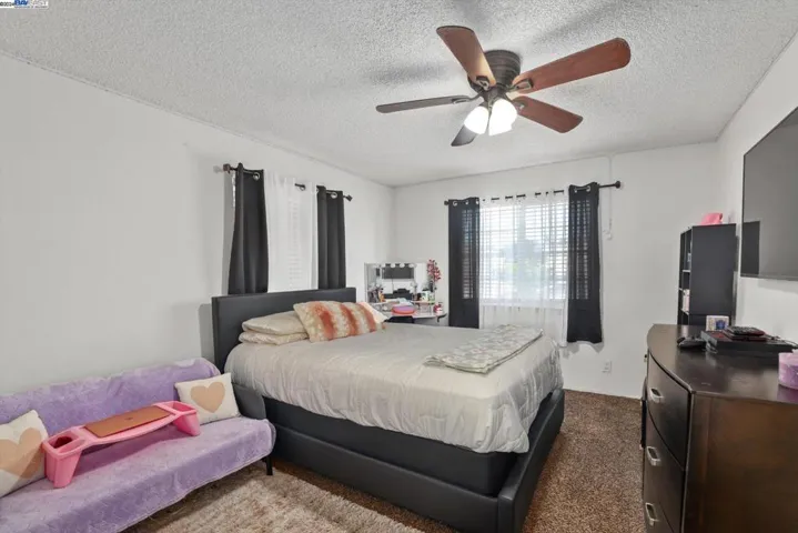 207 Elderberry Ct, Hercules, California 94547