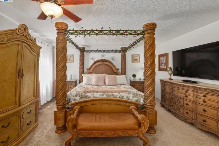 207 Elderberry Ct, Hercules, California 94547