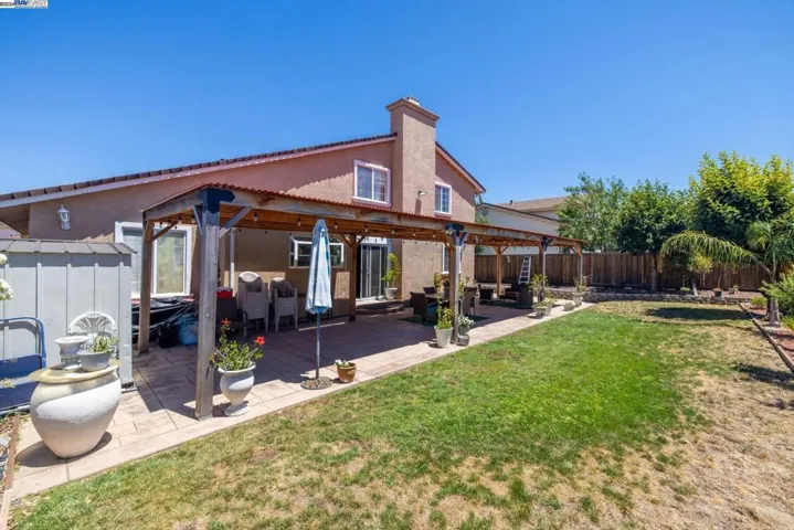 207 Elderberry Ct, Hercules, California 94547