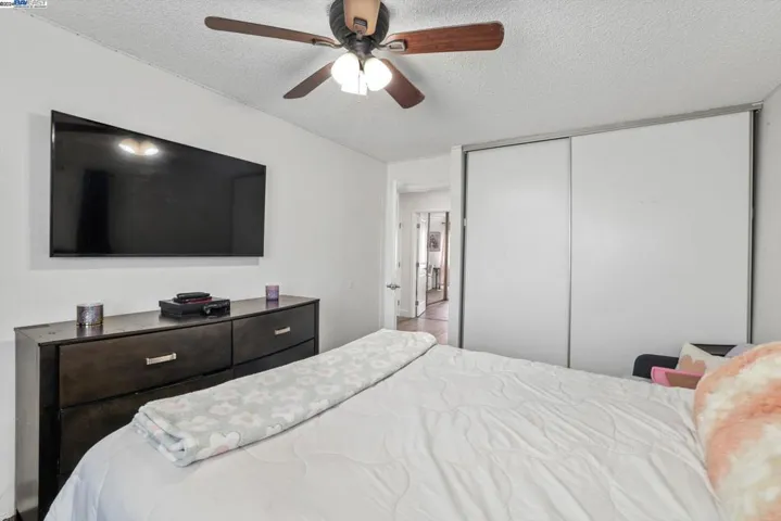 207 Elderberry Ct, Hercules, California 94547