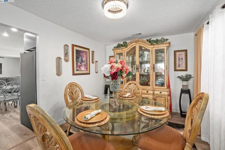 207 Elderberry Ct, Hercules, California 94547
