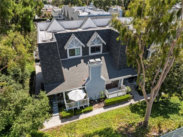 18420 Lemarsh Street 28, Northridge, California 91325