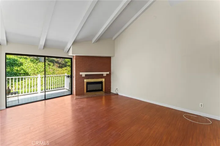 18420 Lemarsh Street 28, Northridge, California 91325
