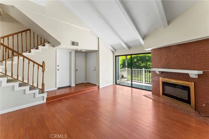 18420 Lemarsh Street 28, Northridge, California 91325