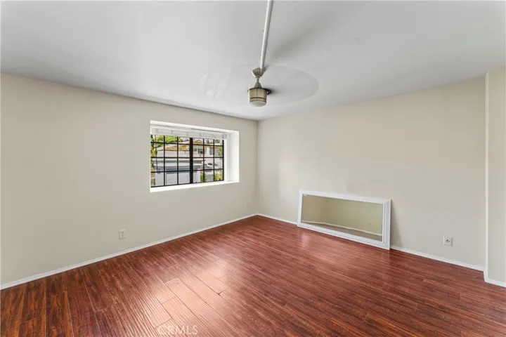 18420 Lemarsh Street 28, Northridge, California 91325