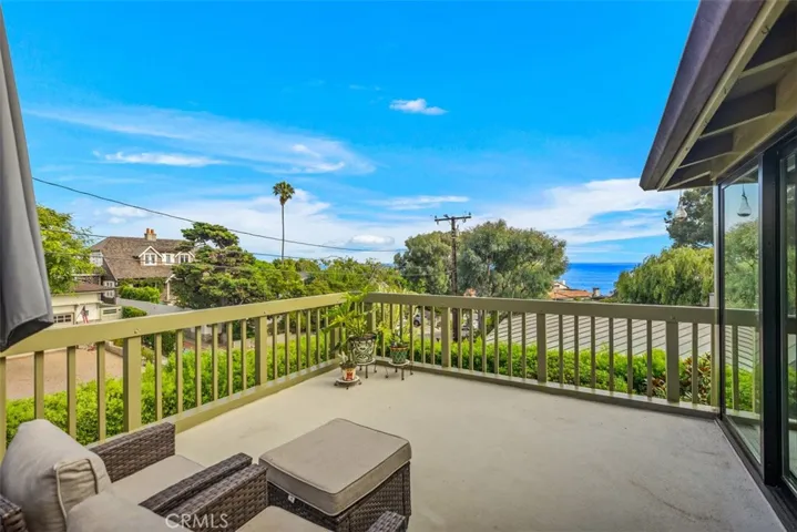 146 Chiquita Street, Laguna Beach, California 92651