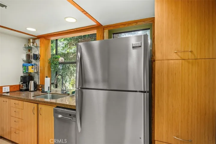 146 Chiquita Street, Laguna Beach, California 92651