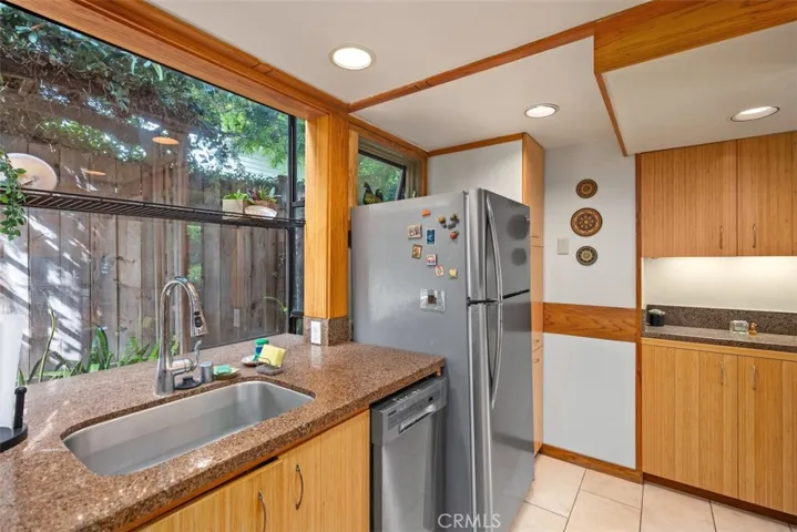 146 Chiquita Street, Laguna Beach, California 92651