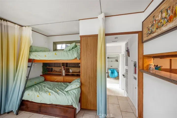 146 Chiquita Street, Laguna Beach, California 92651
