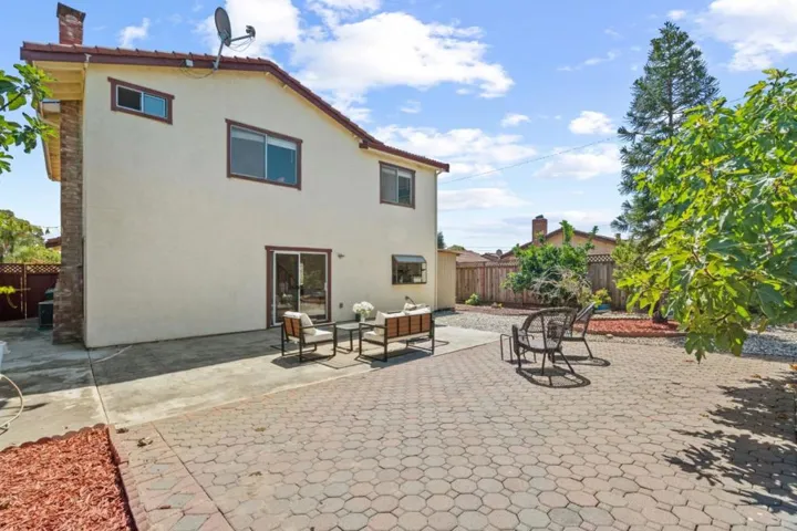 43196 Isle Royal Street, Fremont, California 94538