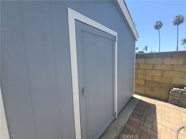 shed