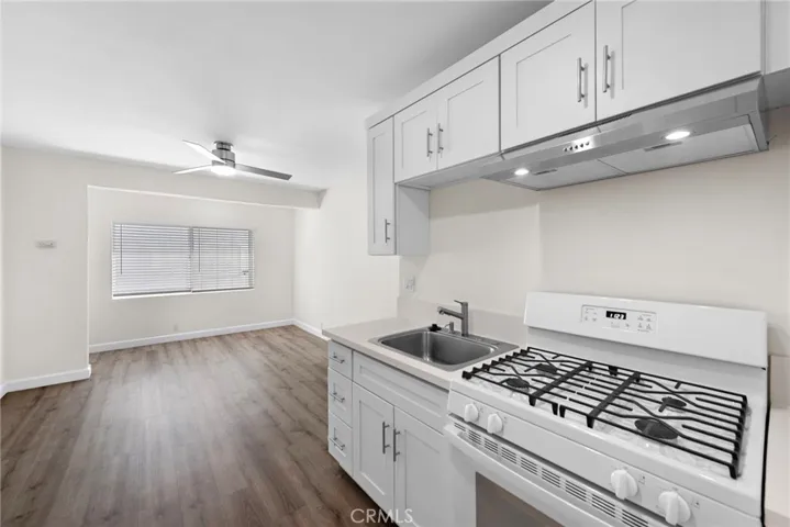 326 N Coast C, Laguna Beach, California 92651