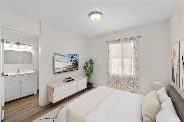 326 N Coast C, Laguna Beach, California 92651