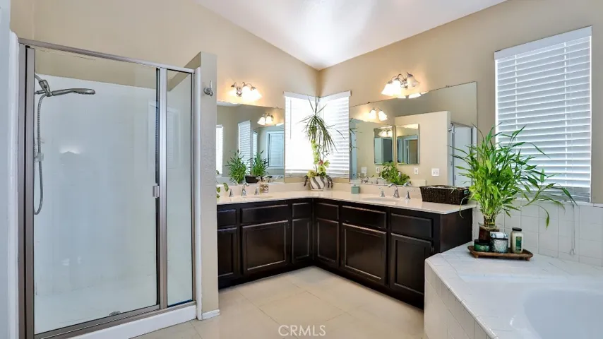 Upstairs Master Bath 1