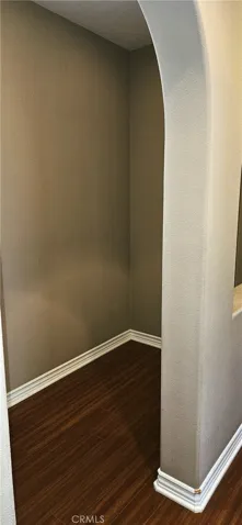 master bedroom alcove