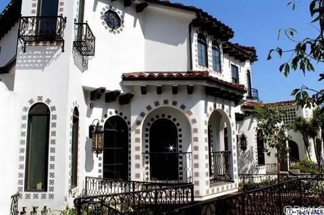 1354 N Columbus Avenue 2, Glendale, California 91202
