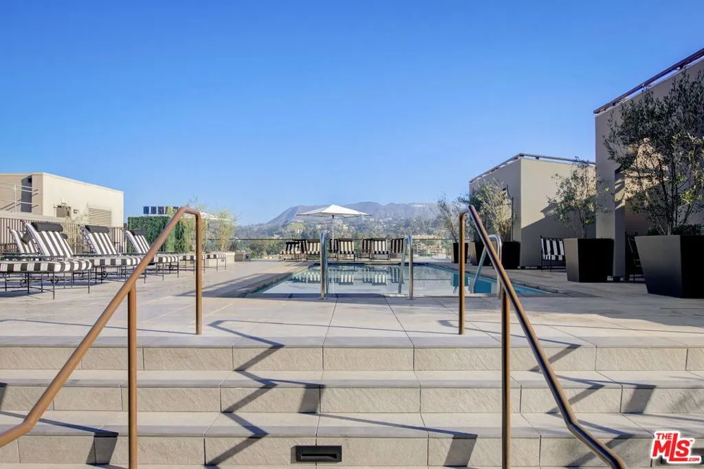 1645 N Vine Street 606, Los Angeles, California 90028 home-pic-17