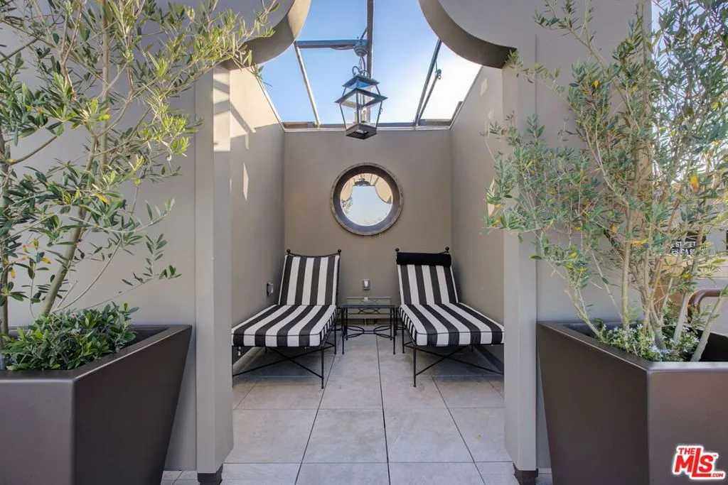 1645 N Vine Street 606, Los Angeles, California 90028 home-pic-21