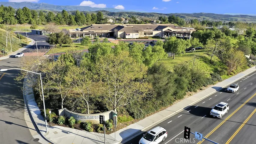 39 Tomahawk Street, Trabuco Canyon, California 92679