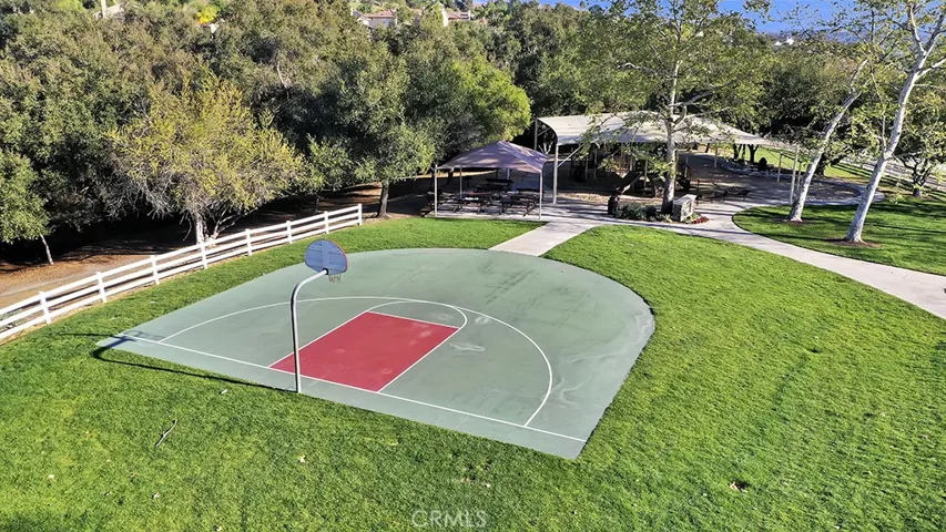 39 Tomahawk Street, Trabuco Canyon, California 92679