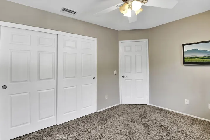 Upstiars bedrroom