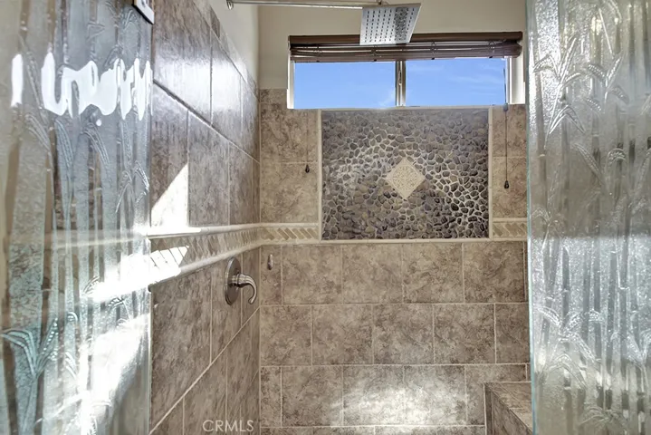 Primary shower